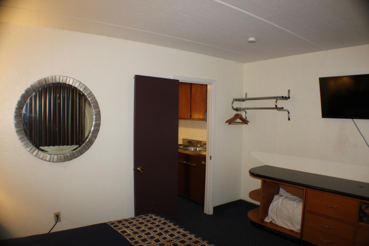 Motel Americas Value 2*