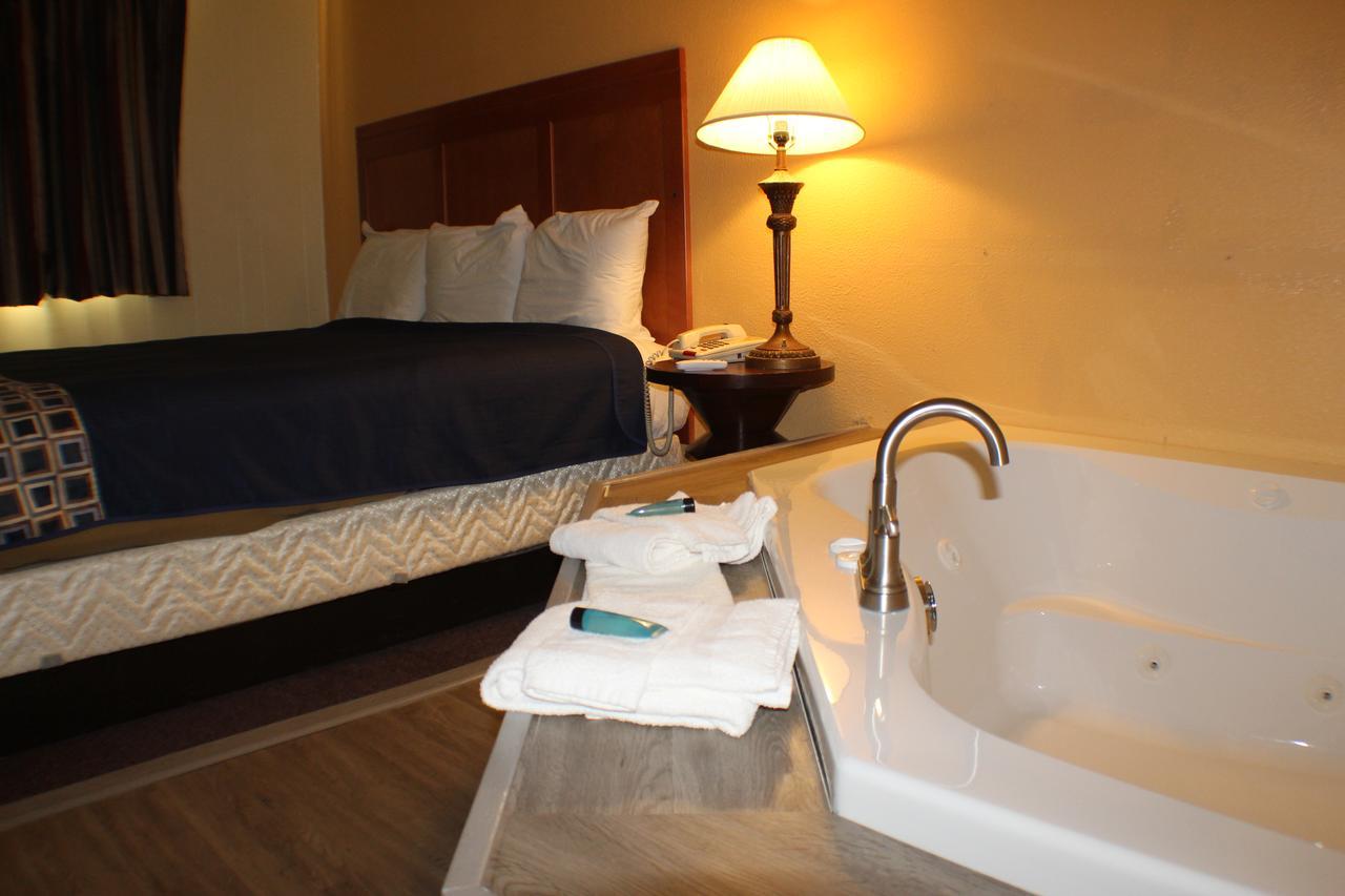 Americas Value Motel Geneva
